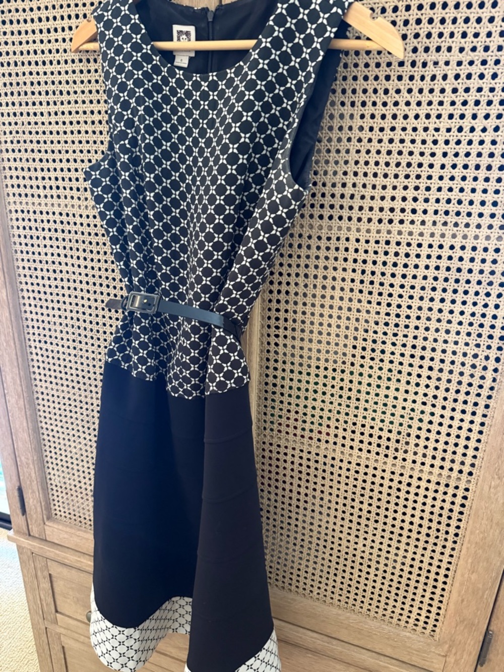 Anne Klein Black and White Geometric Sleeveless Dress